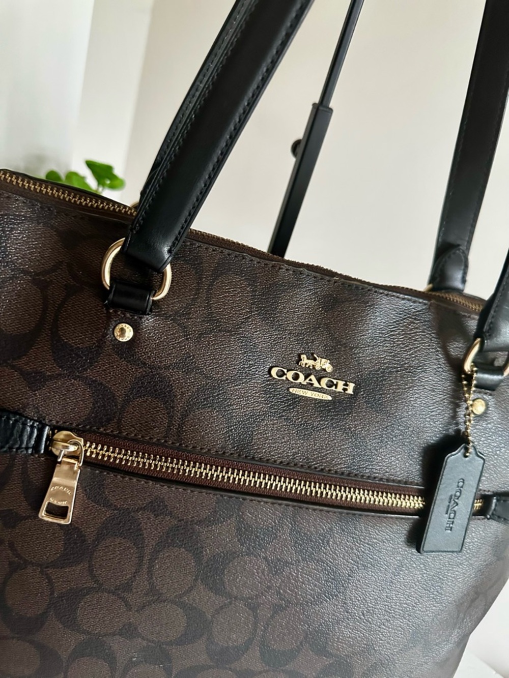 COACH Signature Brown Gallery Tote Bag with Gold Hardware - Picture 5 of 15